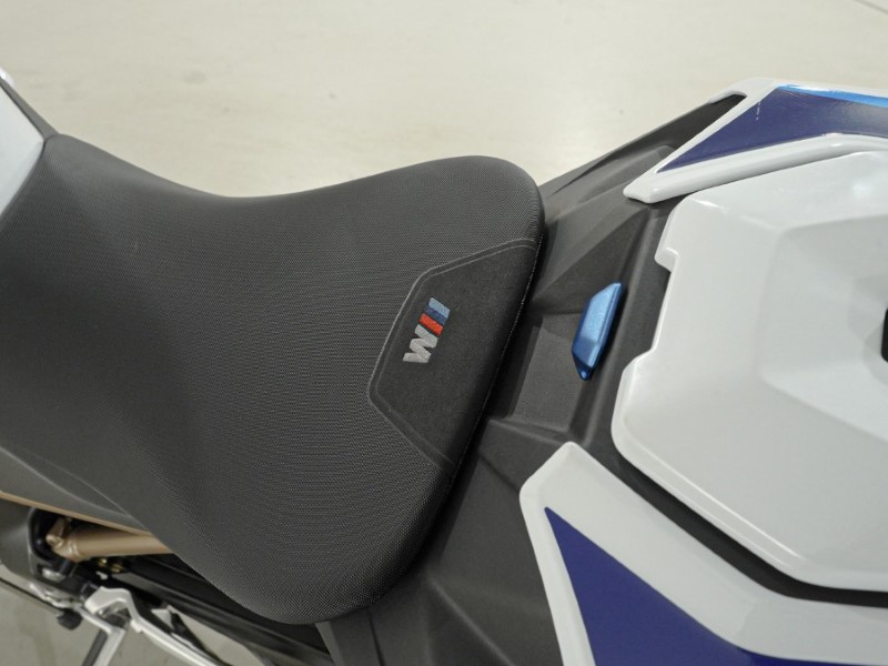 2022 (71) BMW Motorrad S1000 R Sport with M Pack (21MY) 5685354