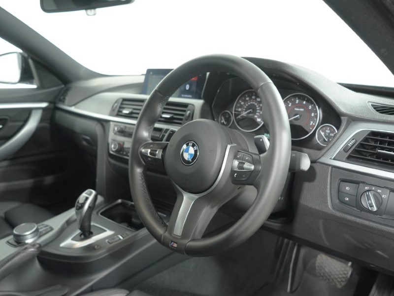 2020 (70) BMW 4 SERIES 420i M Sport 5dr Auto [Professional Media] 5706137