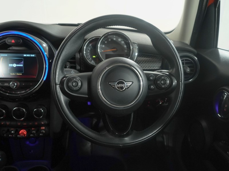 2019 (19) MINI HATCHBACK 2.0 Cooper S Classic II 5dr 5697595