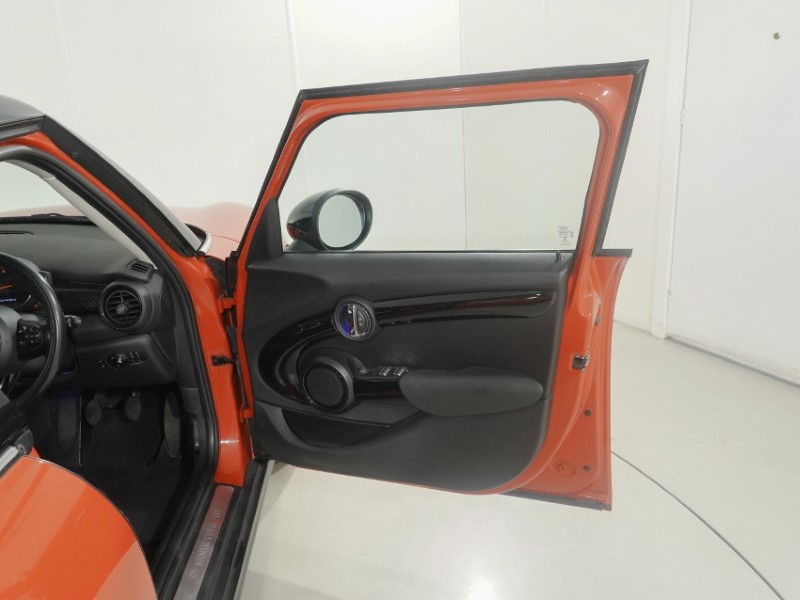 2019 (19) MINI HATCHBACK 2.0 Cooper S Classic II 5dr 5697605