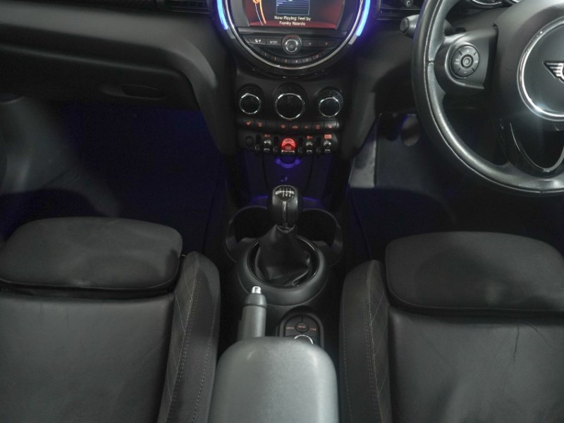 2019 (19) MINI HATCHBACK 2.0 Cooper S Classic II 5dr 5697597