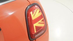 2019 (19) MINI HATCHBACK 2.0 Cooper S Classic II 5dr 5697586