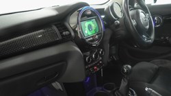 2019 (19) MINI HATCHBACK 2.0 Cooper S Classic II 5dr 5697690