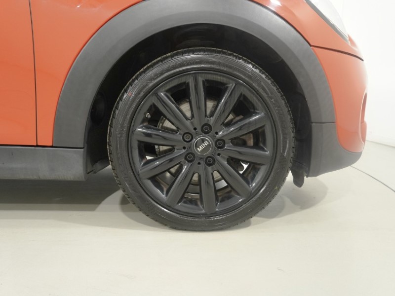 2019 (19) MINI HATCHBACK 2.0 Cooper S Classic II 5dr 5697602