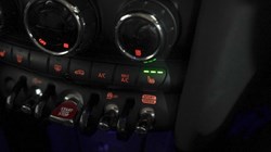 2019 (19) MINI HATCHBACK 2.0 Cooper S Classic II 5dr 5697632