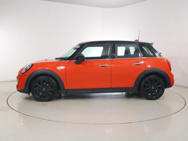 2019 (19) MINI HATCHBACK 2.0 Cooper S Classic II 5dr 5697644