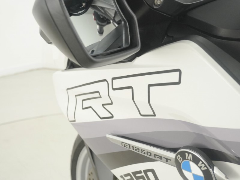 2020 (70) BMW Motorrad R1250 RT LE 5699346
