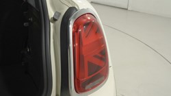 2020 (20) MINI HATCHBACK 1.5 Cooper Classic II 3dr Auto 5700984