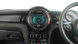 2020 (20) MINI HATCHBACK 1.5 Cooper Classic II 3dr Auto 5700989