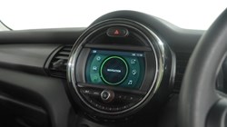 2020 (20) MINI HATCHBACK 1.5 Cooper Classic II 3dr Auto 5701013