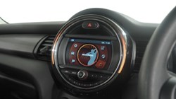 2020 (20) MINI HATCHBACK 1.5 Cooper Classic II 3dr Auto 5701012