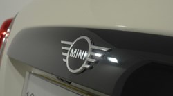 2020 (20) MINI HATCHBACK 1.5 Cooper Classic II 3dr Auto 5700981