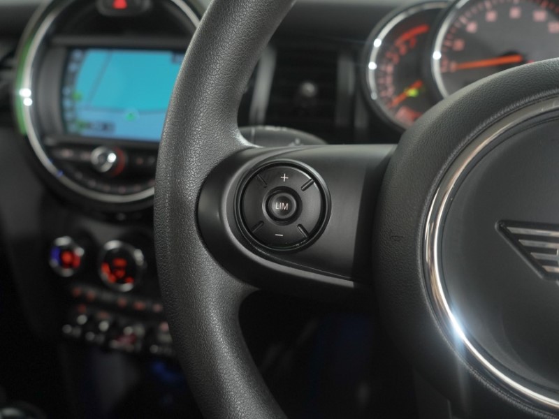 2020 (20) MINI HATCHBACK 1.5 Cooper Classic II 3dr Auto 5701014