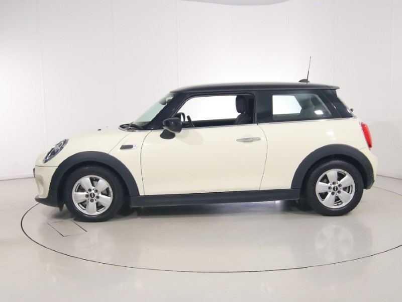 2020 (20) MINI HATCHBACK 1.5 Cooper Classic II 3dr Auto 5701026
