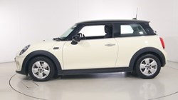 2020 (20) MINI HATCHBACK 1.5 Cooper Classic II 3dr Auto 5701026