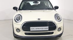 2020 (20) MINI HATCHBACK 1.5 Cooper Classic II 3dr Auto 5701024