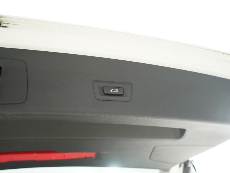2021 (21) BMW X1 xDrive 20i xLine 5dr Step Auto 5708604