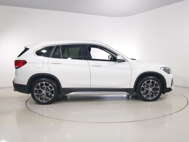 2021 (21) BMW X1 xDrive 20i xLine 5dr Step Auto 5708658