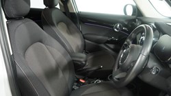 2024 (24) MINI HATCHBACK 1.5 Cooper Classic Premium 5dr Auto 5697763