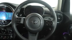 2024 (24) MINI HATCHBACK 1.5 Cooper Classic Premium 5dr Auto 5697754