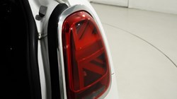 2024 (24) MINI HATCHBACK 1.5 Cooper Classic Premium 5dr Auto 5697761