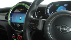 2024 (24) MINI HATCHBACK 1.5 Cooper Classic Premium 5dr Auto 5697783