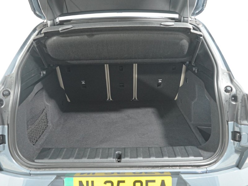 2025 (25) BMW iX2 150kW eDrive20 M Sport 65kWh 5dr Auto 5724192