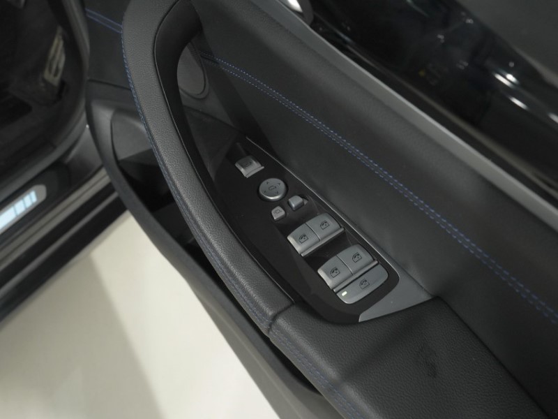 2023 (23) BMW iX3 210kW M Sport 80kWh 5dr Auto 5723635