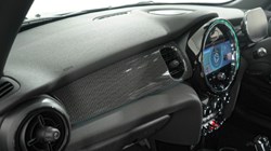 2021 (21) MINI HATCHBACK 1.5 Cooper Exclusive 3dr Auto 5716658