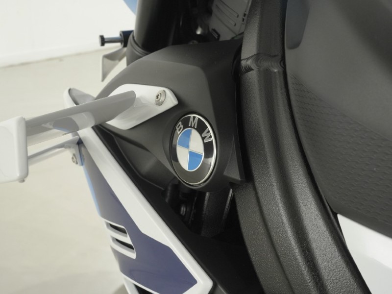 2023 (23) BMW Motorrad M 1000 R (23Y) 5722903
