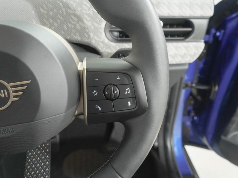 2025 (25) MINI COOPER 2.0 S Exclusive 3dr Auto 5728334