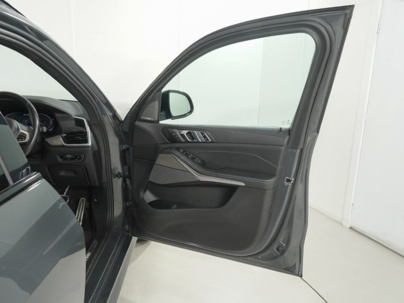 2022 (22) BMW X5 xDrive M50i 5dr Auto 5738502