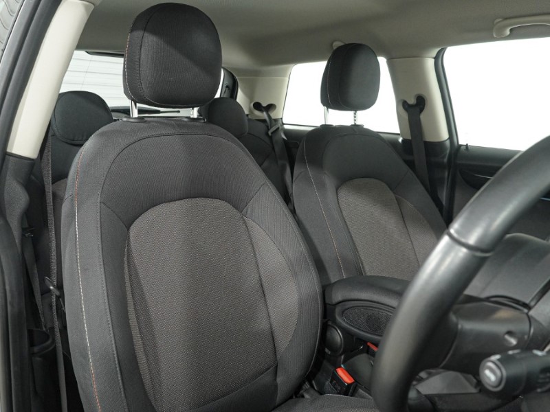 2023 (23) MINI HATCHBACK 1.5 Cooper Classic 3dr Auto 5734664