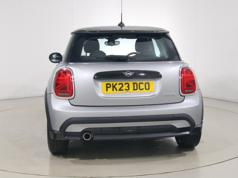2023 (23) MINI HATCHBACK 1.5 Cooper Classic 3dr Auto 5734670