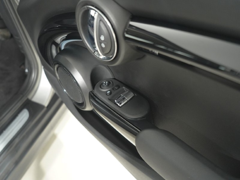 2023 (23) MINI HATCHBACK 1.5 Cooper Classic 3dr Auto 5734635
