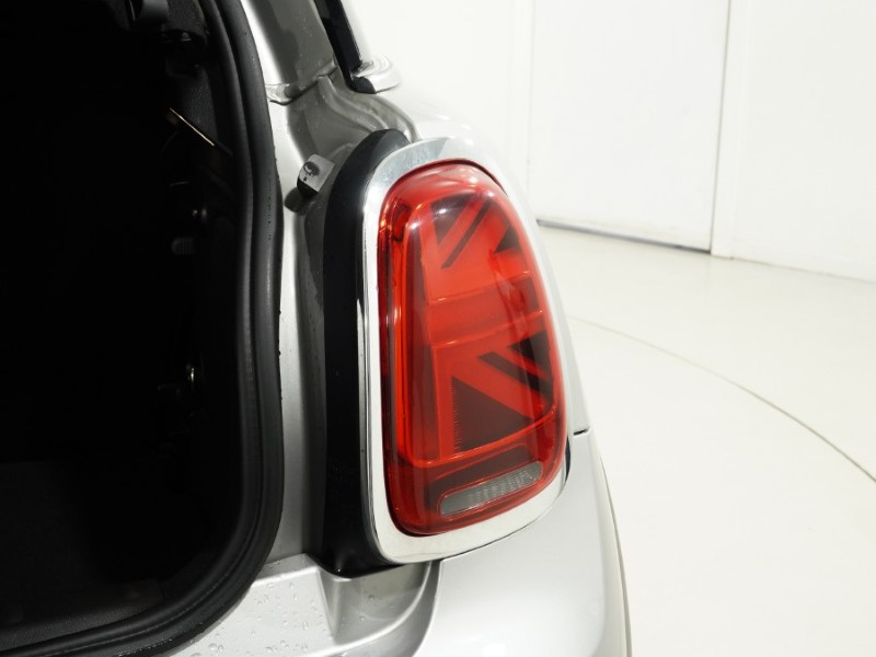 2023 (23) MINI HATCHBACK 1.5 Cooper Classic 3dr Auto 5734632