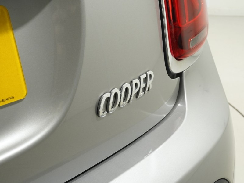 2023 (23) MINI HATCHBACK 1.5 Cooper Classic 3dr Auto 5734630