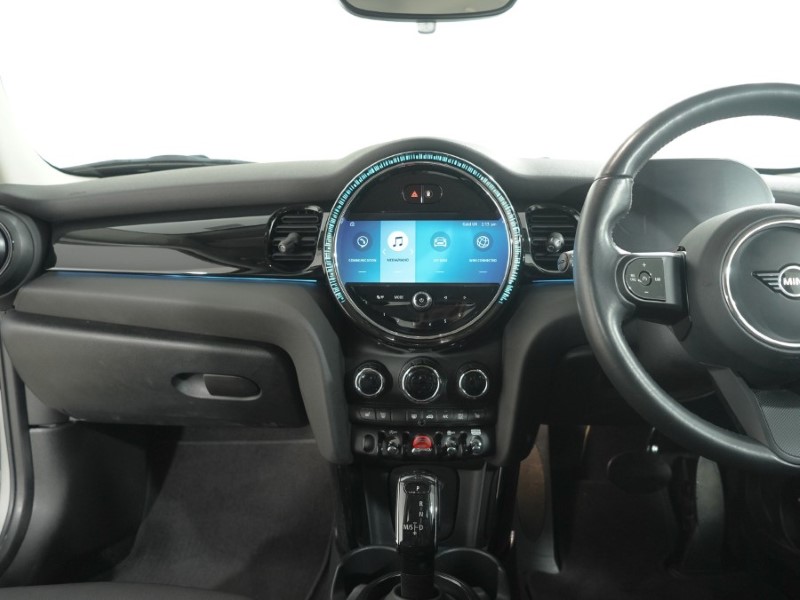 2023 (23) MINI HATCHBACK 1.5 Cooper Classic 3dr Auto 5734626
