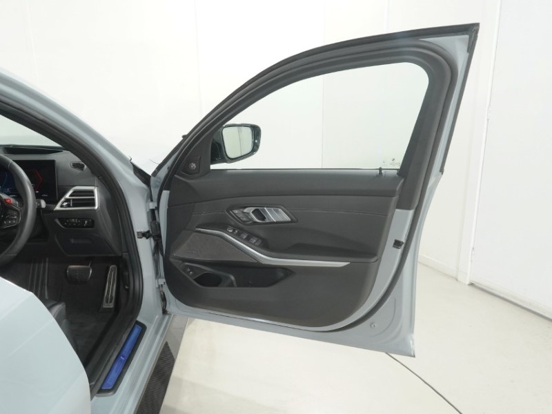 2025 (75) BMW M3 xDrive 530 Competition M 5dr Step Auto 5729157