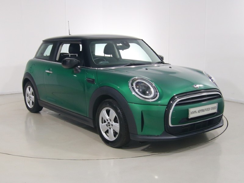 2022 (72) MINI HATCHBACK 1.5 Cooper Classic 3dr Auto