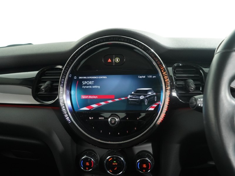 2022 (72) MINI HATCHBACK 1.5 Cooper Classic 3dr Auto 5734596