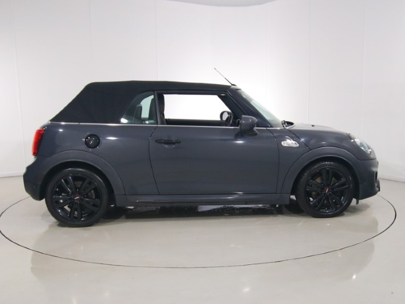 2020 (70) MINI CONVERTIBLE 2.0 Cooper S Sport II 2dr Auto 5742374