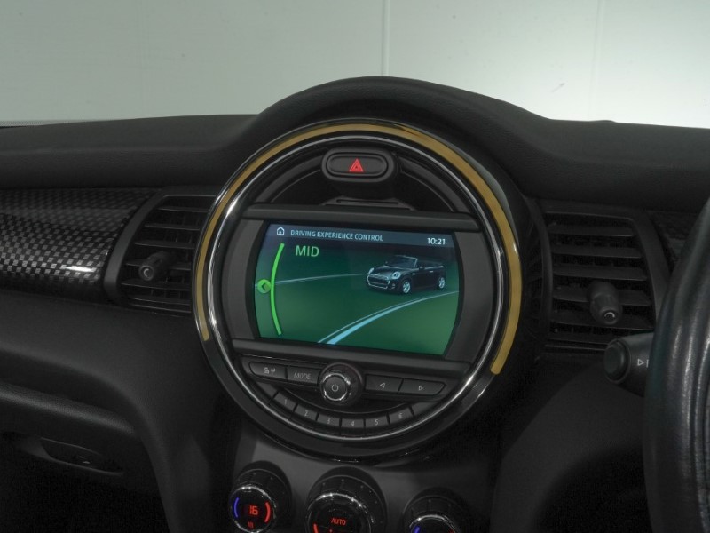 2020 (70) MINI CONVERTIBLE 2.0 Cooper S Sport II 2dr Auto 5742346