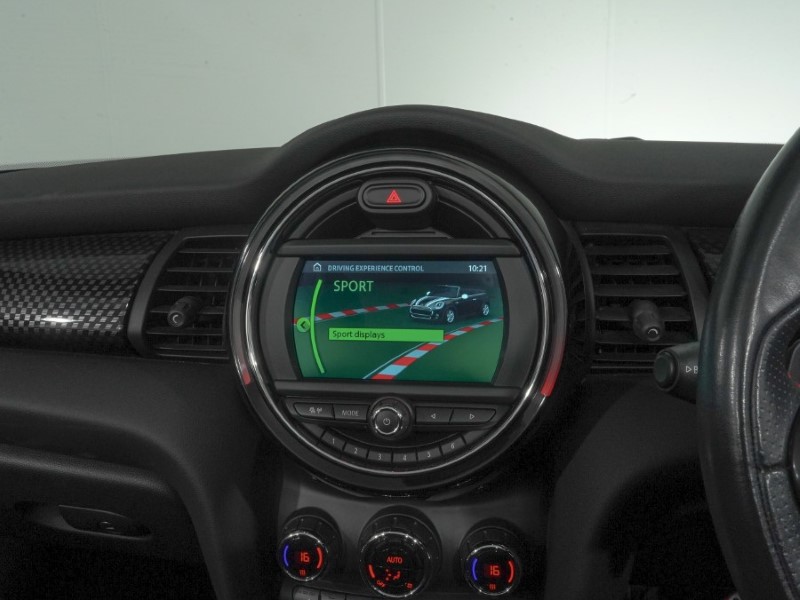 2020 (70) MINI CONVERTIBLE 2.0 Cooper S Sport II 2dr Auto 5742345