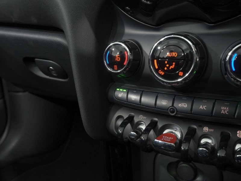 2020 (70) MINI CONVERTIBLE 2.0 Cooper S Sport II 2dr Auto 5742342