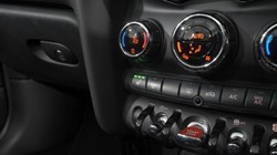 2020 (70) MINI CONVERTIBLE 2.0 Cooper S Sport II 2dr Auto 5742342