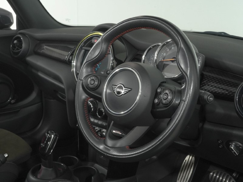 2020 (70) MINI CONVERTIBLE 2.0 Cooper S Sport II 2dr Auto 5742319