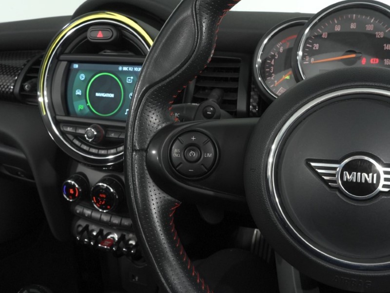 2020 (70) MINI CONVERTIBLE 2.0 Cooper S Sport II 2dr Auto 5742328