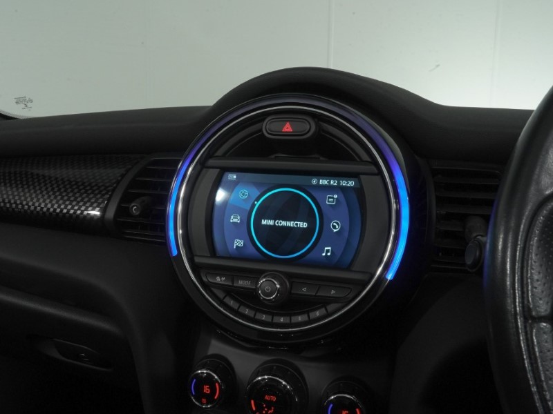 2020 (70) MINI CONVERTIBLE 2.0 Cooper S Sport II 2dr Auto 5742332