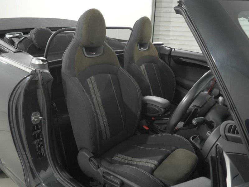 2020 (70) MINI CONVERTIBLE 2.0 Cooper S Sport II 2dr Auto 5742313